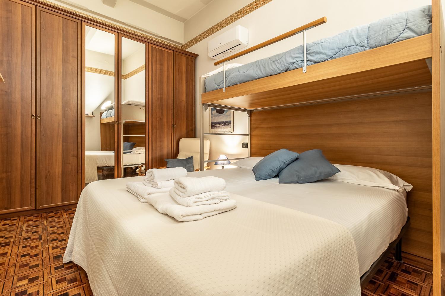 Spacious Apt With Kitchenette, Near Piazza Maggiore 볼로냐 외부 사진