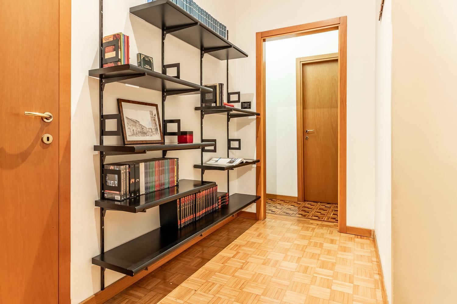 Spacious Apt With Kitchenette, Near Piazza Maggiore 볼로냐 외부 사진
