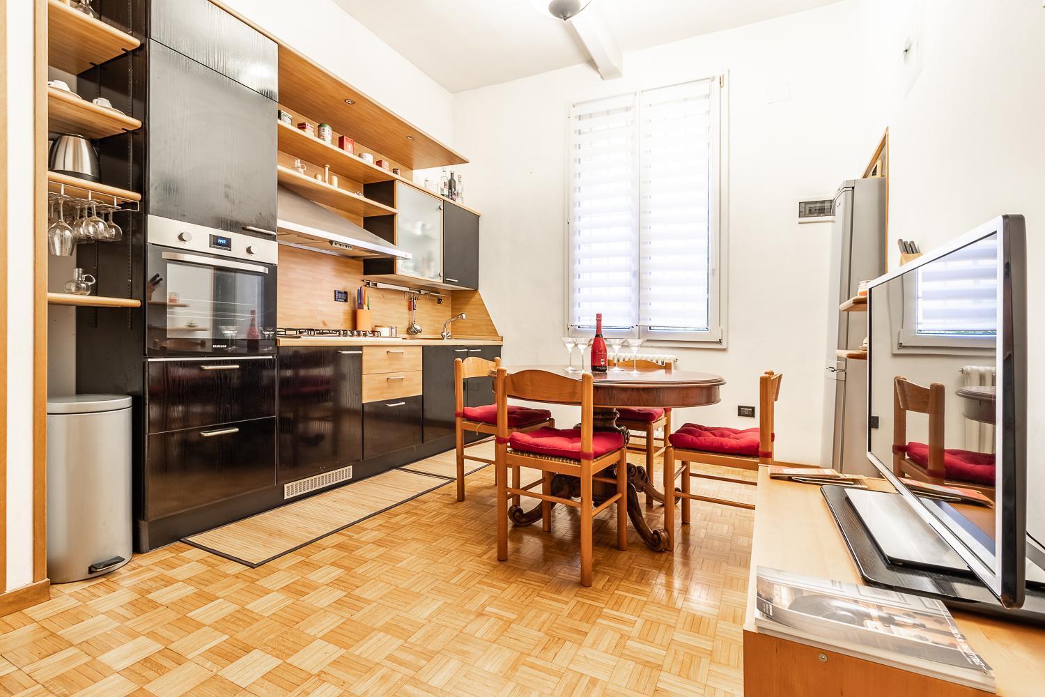 Spacious Apt With Kitchenette, Near Piazza Maggiore 볼로냐 외부 사진